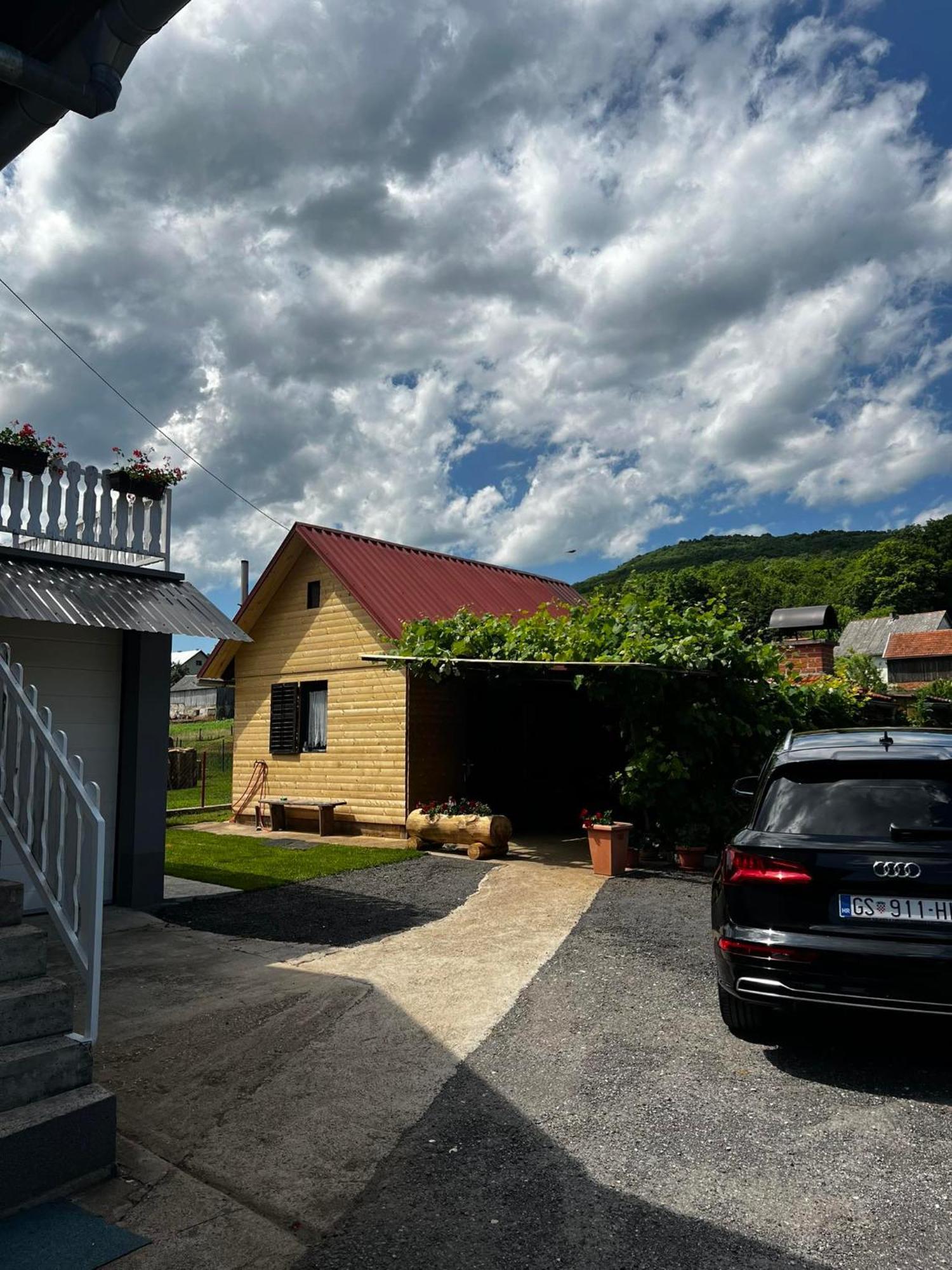 Ferienwohnung Apartman Matej Otočac Exterior foto