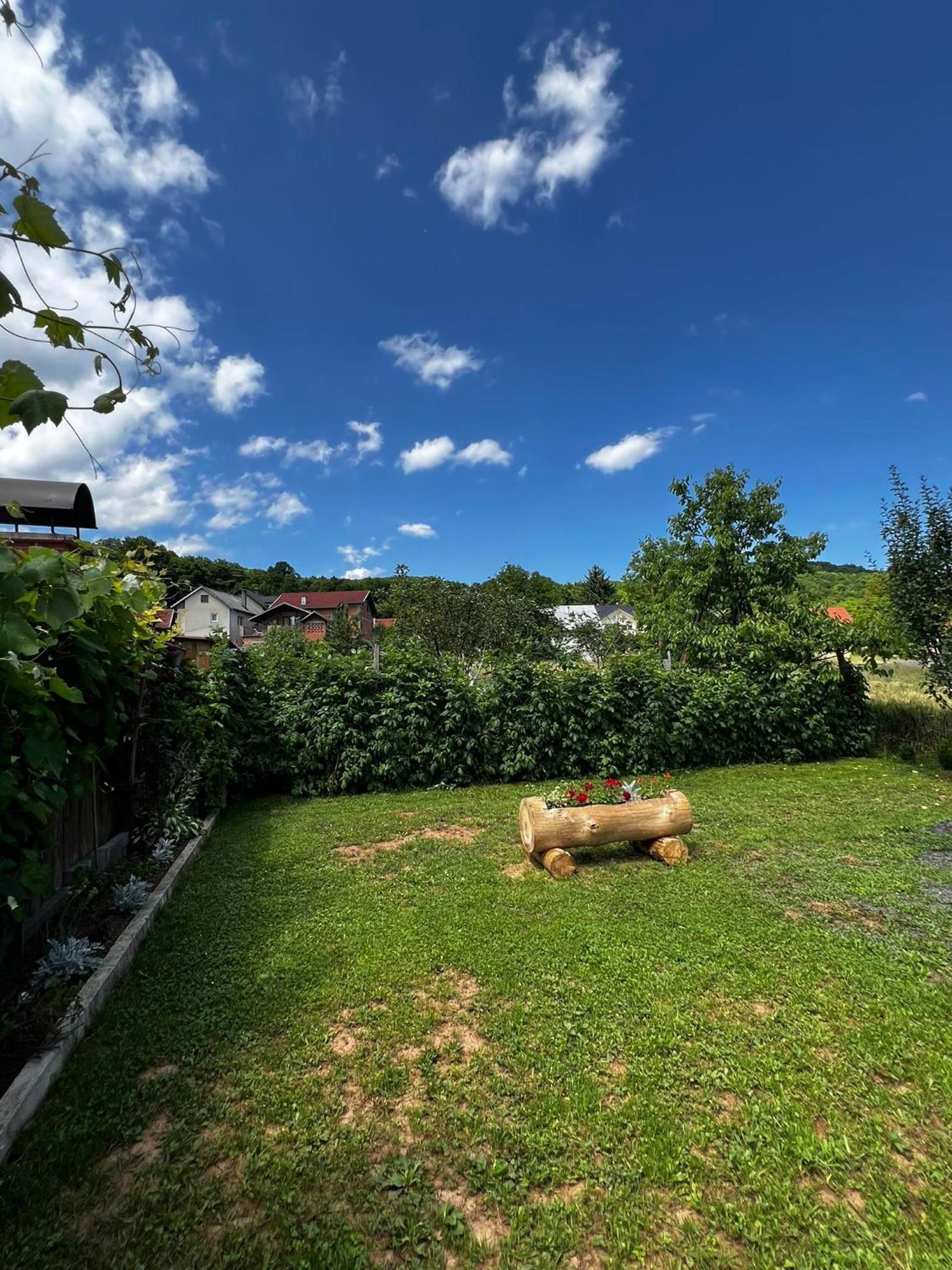 Ferienwohnung Apartman Matej Otočac Exterior foto