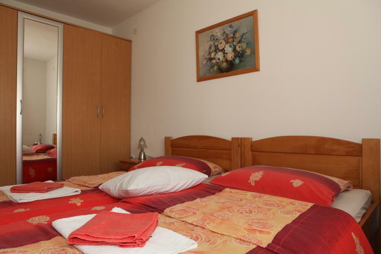 Ferienwohnung Apartman Matej Otočac Exterior foto
